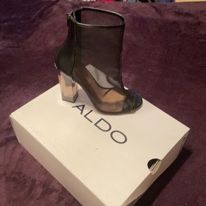 ALDO, size 7, black
